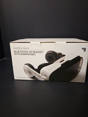 Sharper Image Bluetooth VR Headset with Earphones Brand New in Box Smartphone